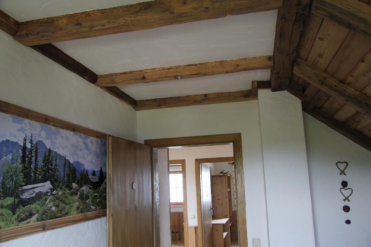 אבנסי Almchalet Feuerkogel מראה חיצוני תמונה